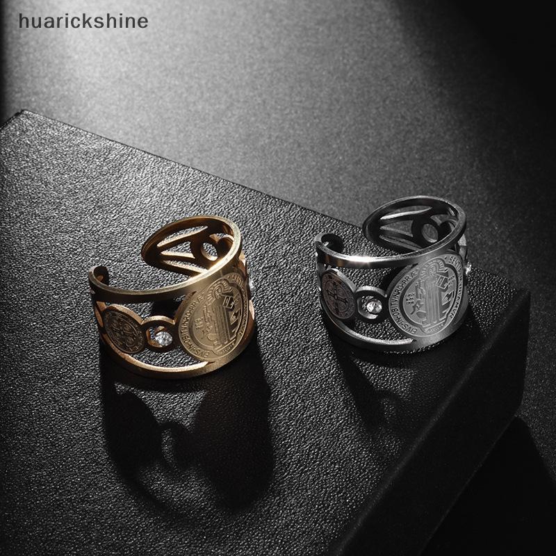 Huarickshine^^ Saint Benedict Exorcism แหวนสําหรับผู้ชายและผู้หญิงสแตนเลสทนทานเครื่องประดับศาสนาของขวัญปรับได้สําหรับ Spiritual Occasions * ใหม่