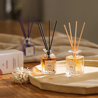 🏆กลิ่นโรงแรมหรู🏆 ก้านน้ำหอม ก้านไม้หอม Reed Diffuser น้ำหอมอโรม่า น้ำมันหอมระเหย ก้านหอม ก้านไม้หอมปรับอากาศ 50มล