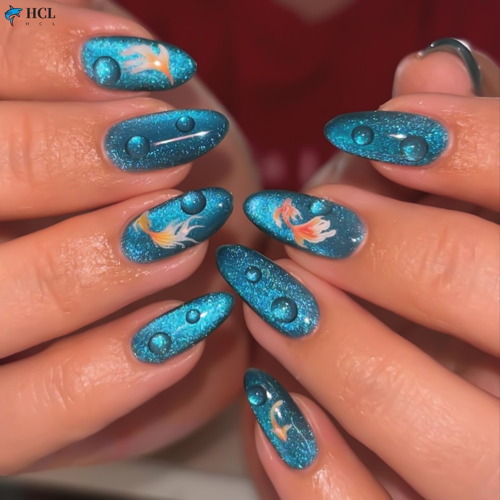 Blue Cat-Eye 3D Gel Koi Almond เล็บปลอม 24 ชิ้นชุดแต่งเล็บสําหรับงานแต่งงานทุกวันใช้