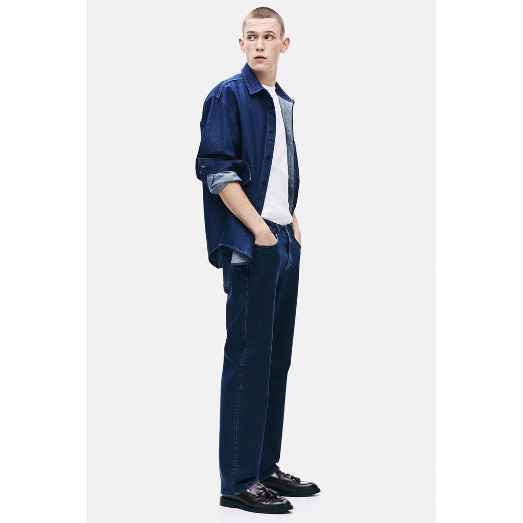 H&M(เอชแอนด์เอ็ม) กางเกงยีนส์ทรงตรง ความยาวปกติ Men Straight Regular Jeans 1311674_1