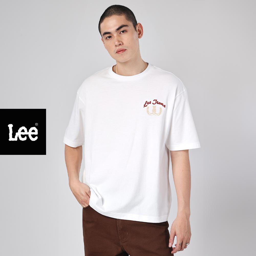 LEE เสื้อยืดแขนสั้นผู้ชาย คอลเลคชั่น Chinese New Year 2026 ทรง Loose รุ่น LE S126MTSSN01 สีขาว