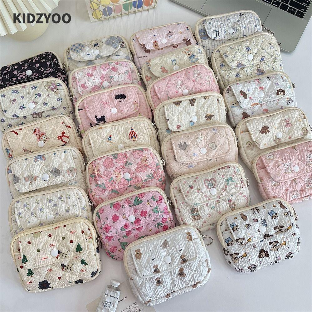 KIDZYOO กระเป๋านวมสำหรับเด็ก ออกแบบน่ารัก พร้อมกระเป๋าใส่เหรียญและกุญแจ พกพาสะดวก มีลายดอกไม้การ์ตูน และยังสามารถใช้เป็นที่ใส่บัตรได้อีกด้วย