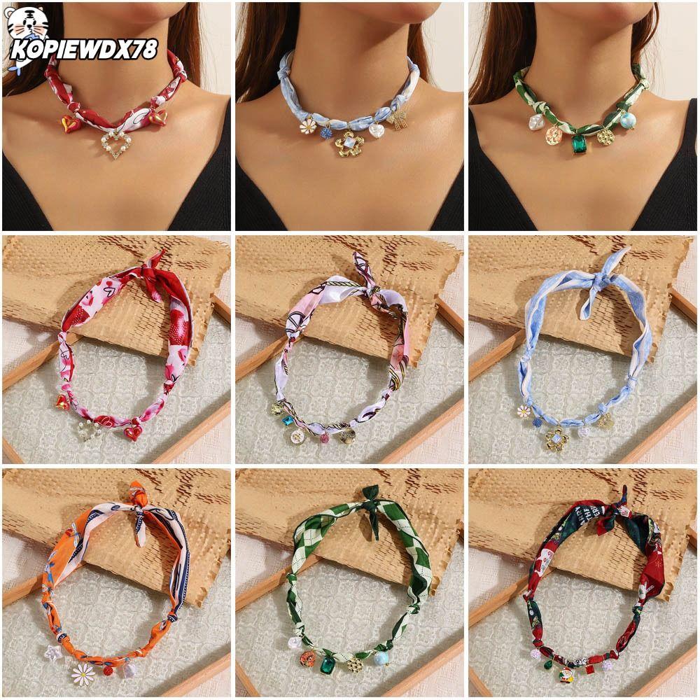 สร้อยคอมีลายดอกไม้ สแตนเลสสตีลVintage สำหรับผู้หญิง