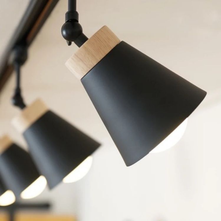 Nordic Macaronเสื้อผ้าหม้อร้อนในครัวเรือนห้องรับประทานอาหารLight Creative DIYห้องนั่งเล่นTrack Track