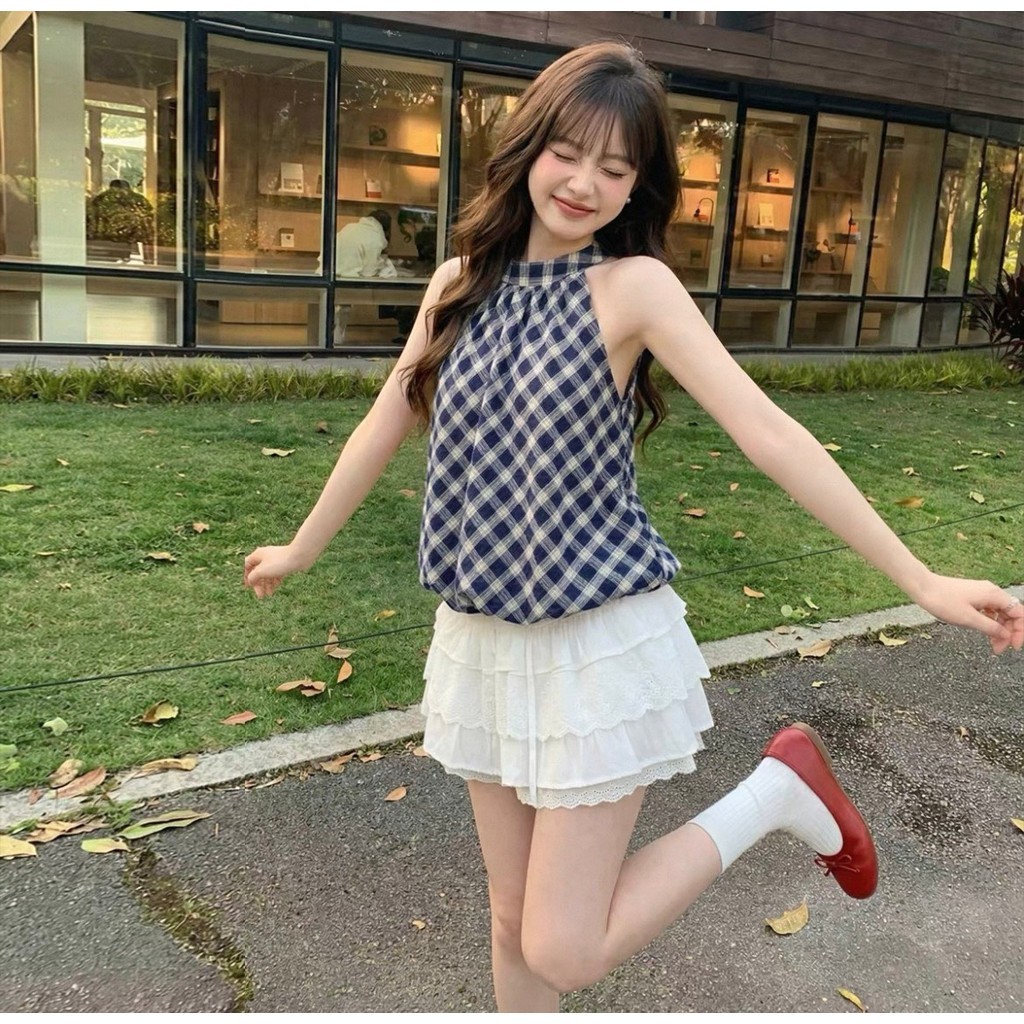 Shop_mkl เสื้อแขนกุด ทรงบอลลูนลายสก็อต ดีเทลจั้มช่วงเอว มีซับในผ้าร่มทั้งตัว  ทรงหลวมใส่สบาย พร้อมส่งในไทย#CS1107
