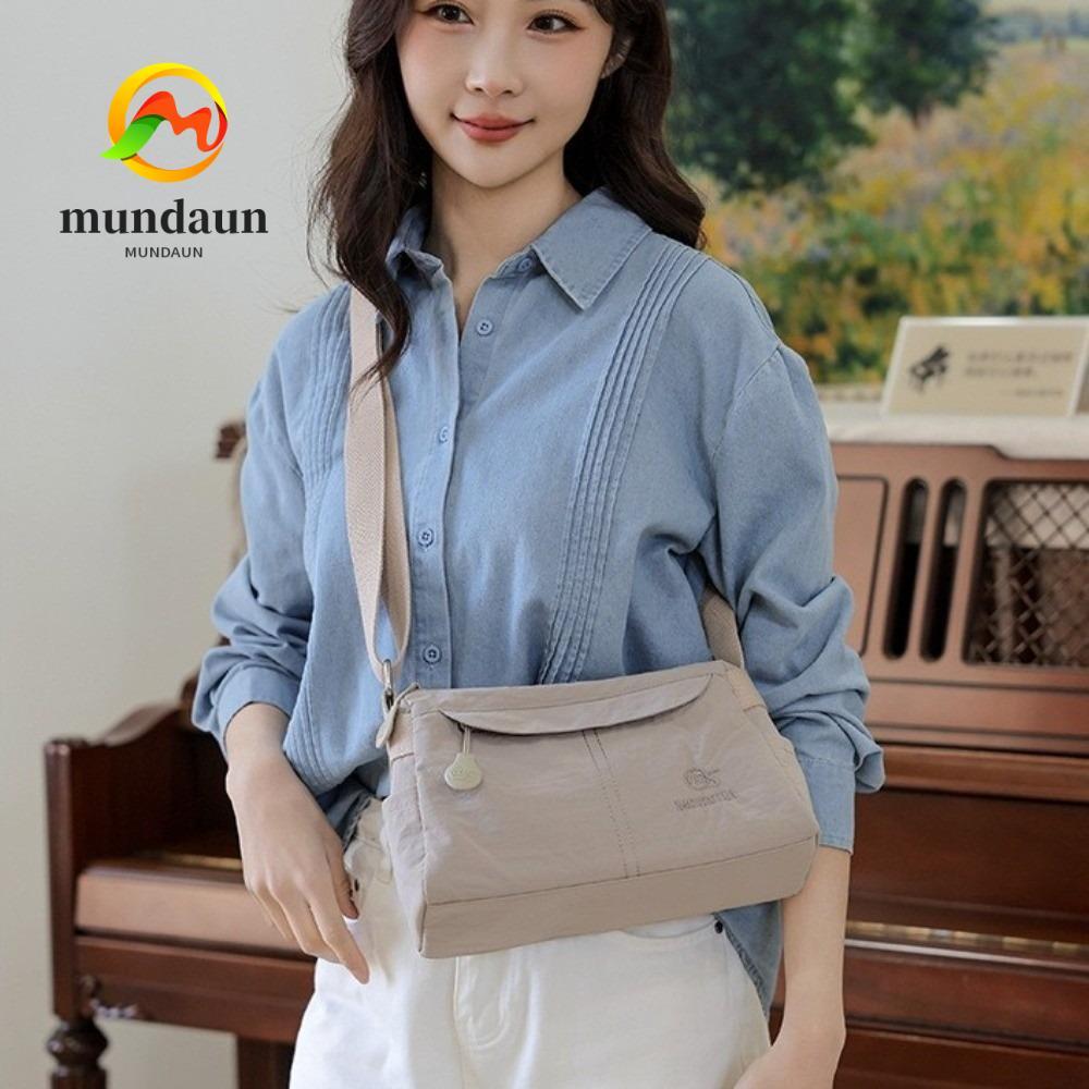 MUNDAUN กระเป๋าสะพายข้างMessenger ทำจากไนลอนกันน้ำ สีทึบสำหรับผู้หญิง