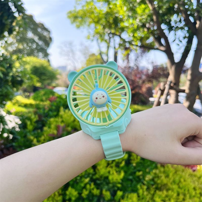 Mini fan2026 mini Silent Dry Battery Handheld Fan Student Dedicated Summer Cooling Handy Tool Small 