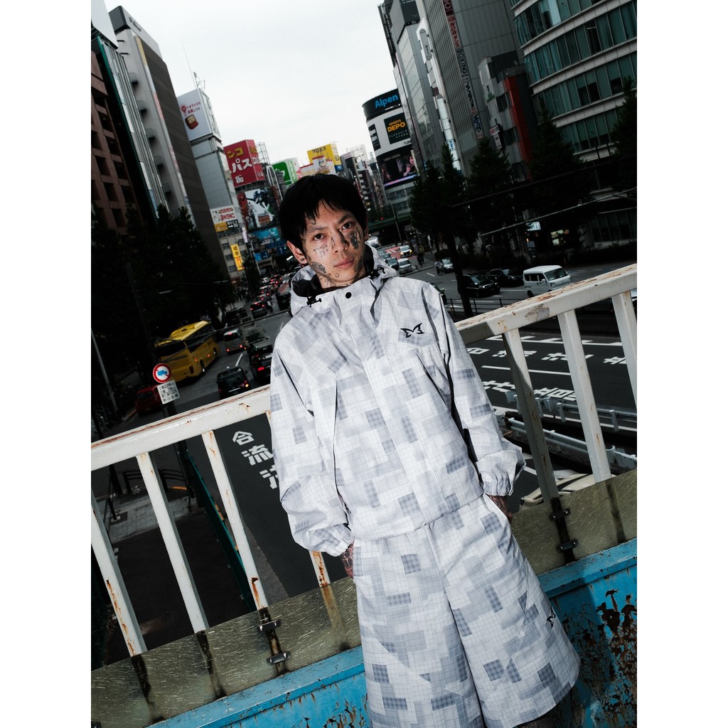6LBV Mertra Plaid hooded jacket, windbreaker, hip-hop street style outfit
