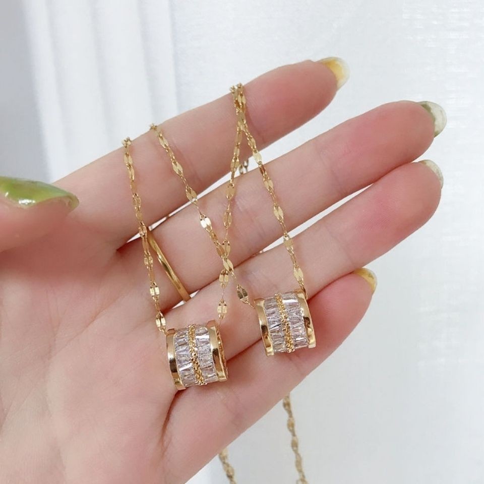 ไทเทเนียมเหล็ก Colorfast สร้อยคอนักเรียนหญิงเวอร์ชั่นเกาหลีสร้อยคอเพทาย Clavicle CHAIN จี้เสื้อกันหน