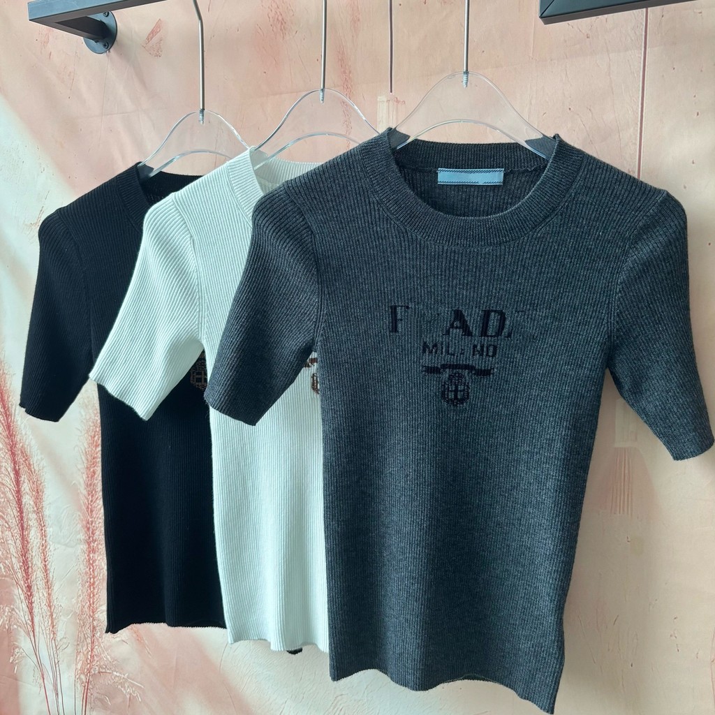 6V7H PD 26Summer logo lettering Logo Embroidered casual short-sleeve knit shirt, versatile and slim-