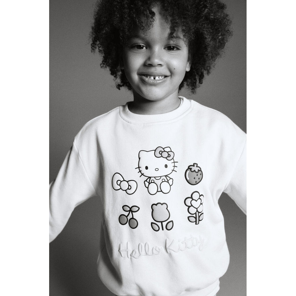 H&M(เอชแอนด์เอ็ม) เสื้อสเวตเชิ้ตแต่งระบาย Girls Frilled sweatshirt 1299627_2