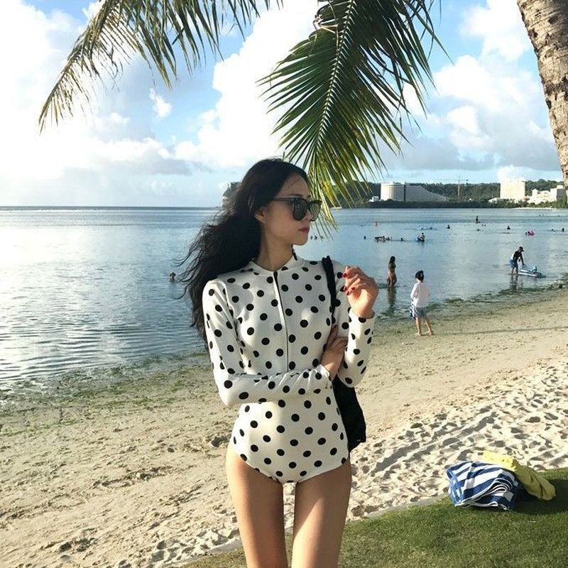 [คลังสินค้าพร้อมจัดส่งที่รวดเร็ว] เกาหลีสไตล์Retro Conservative Cover Belly SlimmerดูPka Dotชุดว่ายน