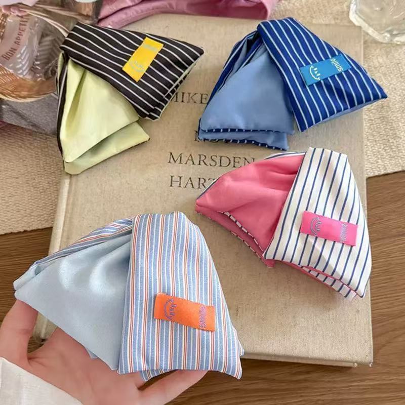 2026 Retro Denim Triangle Clip ผู้หญิง