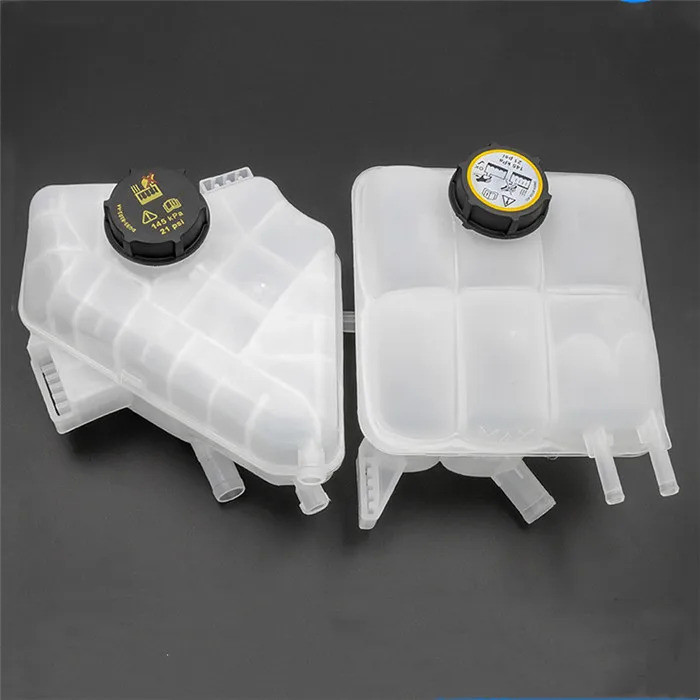 รถน้ําหล่อเย็นหม้อน้ําขวด Cooling ถังอ่างเก็บน้ําสําหรับ Ford Fiesta สําหรับ Ecosport 13-17 8V218K21