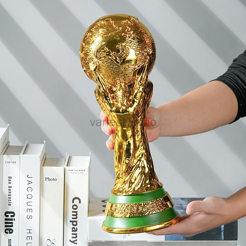 อย่างเป็นทางการ FIFA World Cup 2026 Edition - 3D Replica Trophy - Limited Edition- Premium Weighted Zinc Alloy - Built to Last; เหมาะสําหรับโต๊ะแสดง,Office Décor, Football Memoria