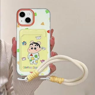 CODที่ไทย เคสสำหรับไอโฟน15 ชินจานชุดนอน เคสช่องใส่การ์ด สายข้อมือ For iPhone17 16 11 12 13PROMAX 14 15PLUS 7/8 SE2 XS XR