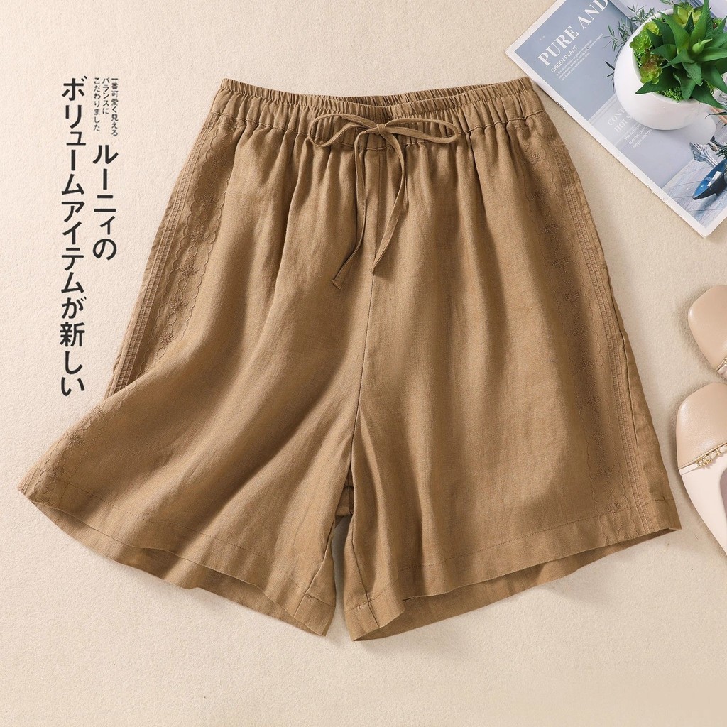 2025 วรรณกรรม Retro ผ้าฝ้ายผ้าลินินเย็บปักถักร้อย Lace-Up ห้าจุดกางเกงผู้หญิงหลวม Casual All-Match แ