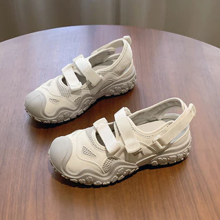 หนาSoled Toe-Covered รองเท้าแตะกีฬาผู้หญิงสไตล์ใหม่สบายอินเทรนด์