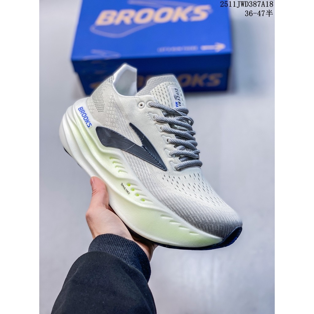 Brooks Glycerin Max - รองเท้าวิ่งมืออาชีพรองรับได้อย่างดีด้วยเทคโนโลยี DNA TUNED และ Glycerin Cushio