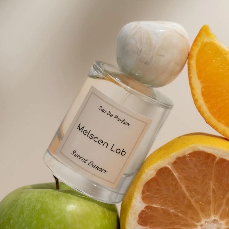 บ.หูเป่ย์พริกเทคโนโลยี บ., จํากัด [ออสเตรเลีย] Melscen Lab Mystery Dancer Perfume 50mL จัดส่งฟรี