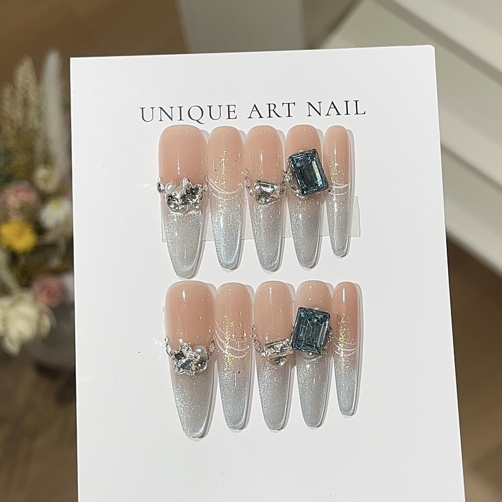 [Cool Ice Lake Blue] Y Cool Flashing Cats Eye French Brushed K9 Pile Diamond Wearing Nail