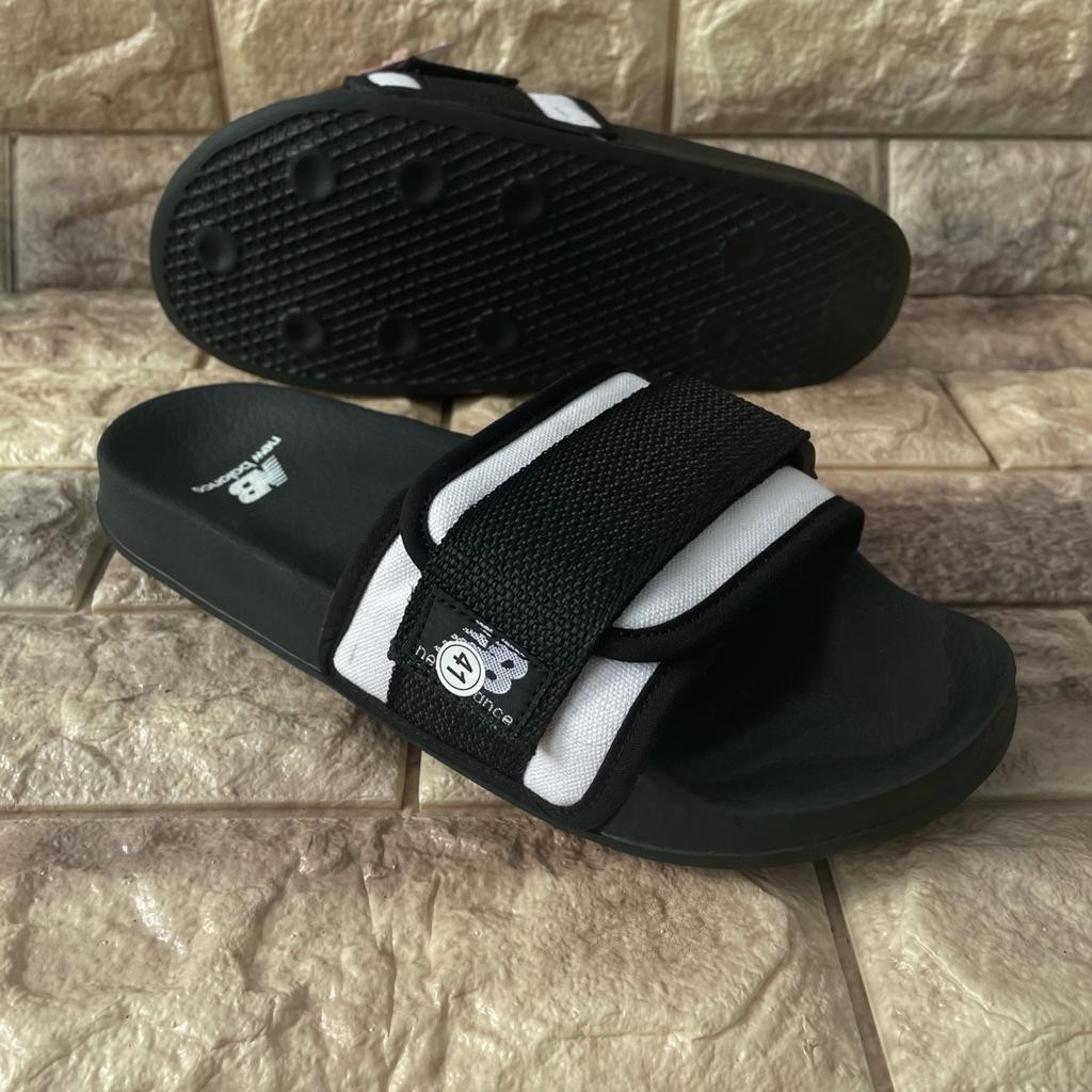 AE2 Sendal LEMP ผู้ชายผู้หญิงรุ่นใหม่ SIMPLE JAMAN NOW TRENDY SLIDE ON