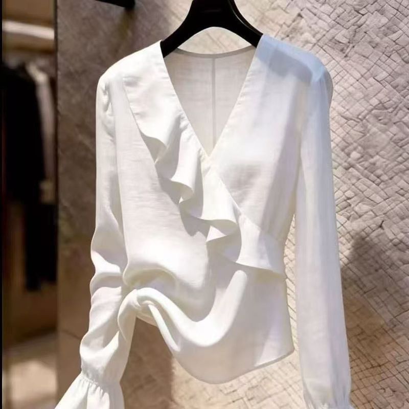 ใหม่ French Design High-End Niche Lotus Leaf เสื้อ 2026 สไตล์ใหม่ All-Match แขนยาวผู้หญิง
