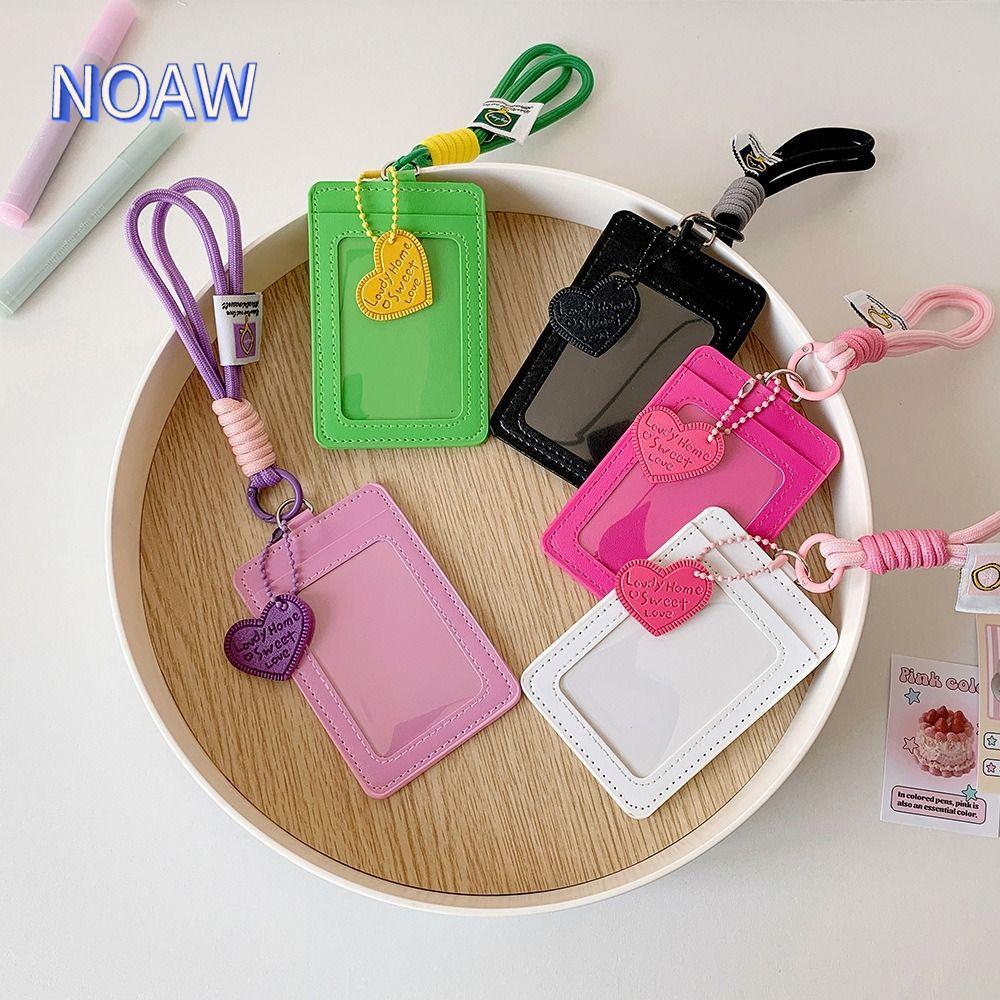 ฝาครอบป้องกันหนัง สำหรับโทรศัพท์มือถือ พร้อมที่ใส่บัตรและเชือกเส้นเล็ก รวมถึงช่องเสียบการ์ดสองช่อง