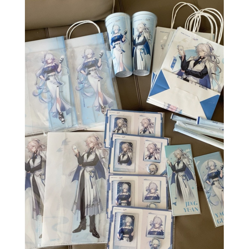 มีสินค้าในสต็อกผลิตภัณฑ์อย่างเป็นทางการ Honkai Star Rail x ChaPanda Collaboration Merch, Jing Yuan & Yaoguang Holographic Ticket, Badge, Acrylic Standee O6SD WBOH