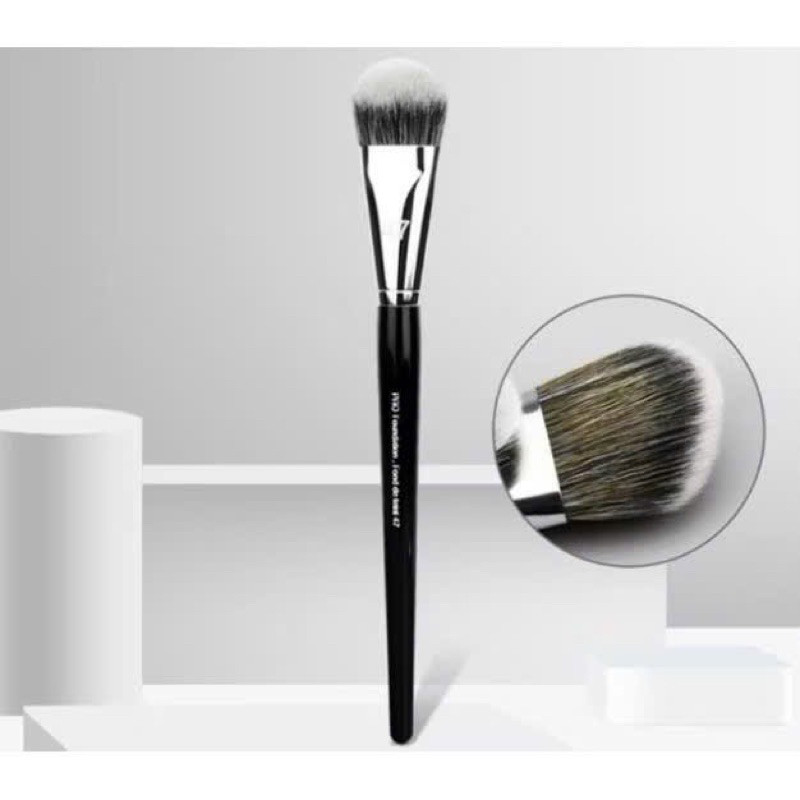 ใหม่ Sephora Pro Foundation Brush No. 47 6ea