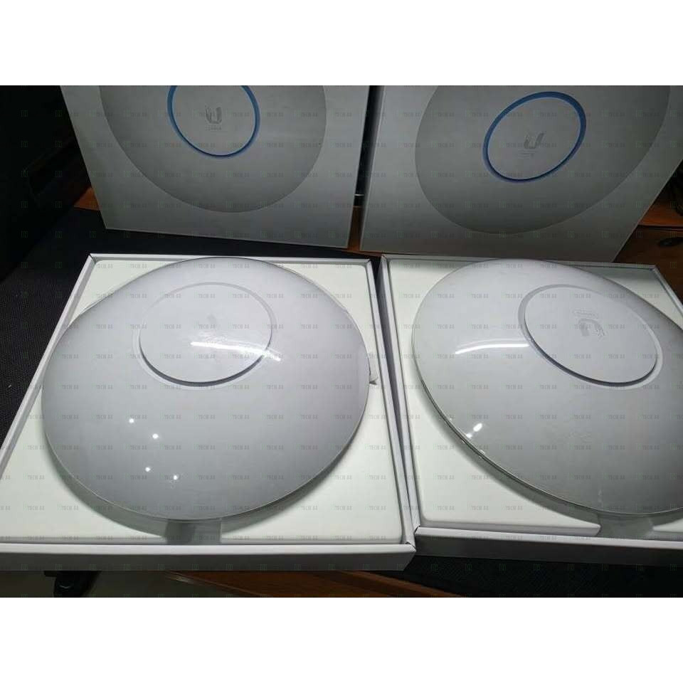 UniFi U6 LR / UCG-Ultra / USW Lite8 POE  อุปกรณ์ครบ ( งาน LAB สภาพดี เช็ดรอยเปื้อน เช็คคราบยางละลาย)