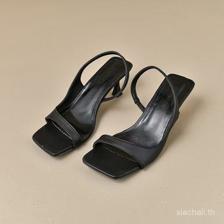 ร้อนขายสแควร์ Toe Stiletto กลับที่ว่างเปล่ากับกระโปรงรองเท้า 2025 ฤดูร้อนสไตล์ใหม่ภาษาฝรั่งเศสคํา Ni