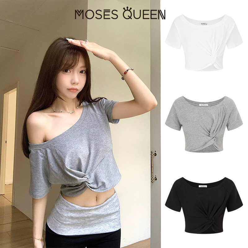 < MOSESQUEEN > เสื้อยืดแขนสั้นคอวี ฤดูร้อนสไตล์ใหม่จับจีบผูกปมและสัมผัสการออกแบบด้านบนที่ผิดพลาด #63704