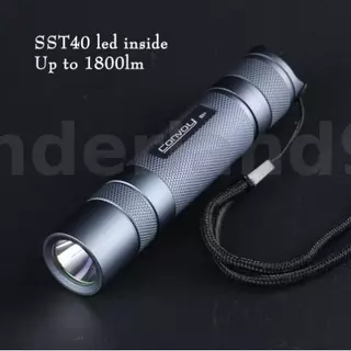 Convoy S2 + 1800lm ความสว่าง SST40 LED High Lumen กันน้ําออกแบบไฟฉายกีฬากลางแจ้ง High CRI LED การจัดการการป้องกันอุณหภูมิไฟฉาย LED ขนาดเล็ก