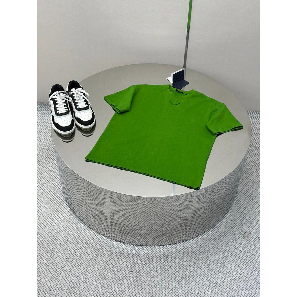 1: 1 Original Logo AAA+Triangle Logo Round Neck Short Sleeve T-Shirt Top