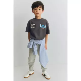 H&M(เอชแอนด์เอ็ม) เสื้อยืดพิมพ์ลาย เด็กผู้ชาย 1117472_28