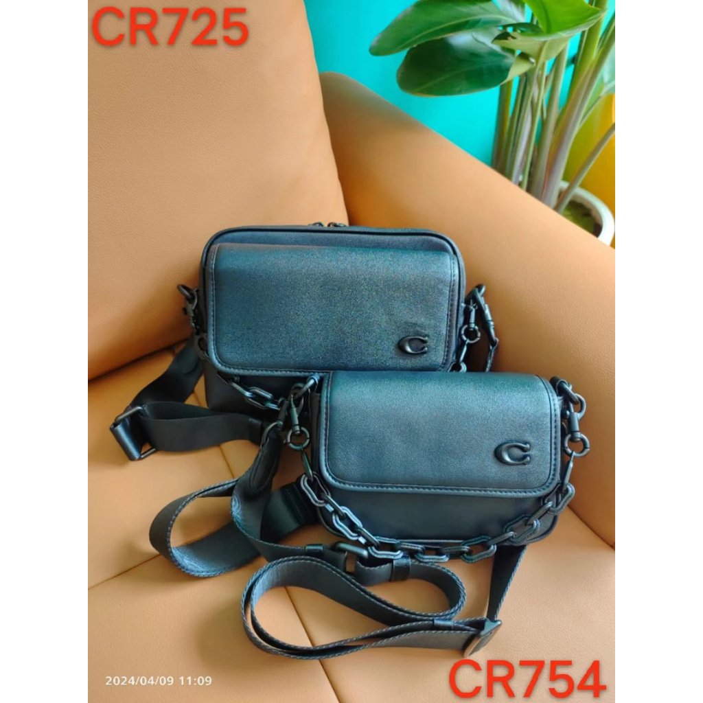Coach ใหม่กระเป๋าผู้ชายสไตล์ใหม่กระเป๋า Messenger กระเป๋าสะพายหนังแท้ Cowhide Coach กระเป๋าผู้ชายกระ
