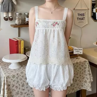 Flower look สายเดี่ยวลูกไม้ ผ้าฉลุลูกไม้ กางเกงลูกไม้ น่ารักมาก t6+t16