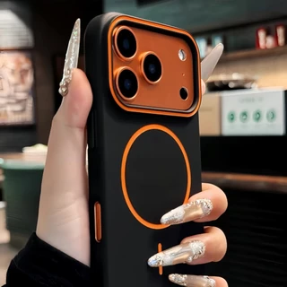หรูหรา Matte Soft Magnetic เคสโทรศัพท์สําหรับ iPhone 17 Pro Max 16 15 14 13 Pro Max Dual สีซิลิโคนพรีเมี่ยมปลอกนุ่มกันกระแทก