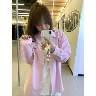 Red Berry เสื้อแขนยาวสีเหลืองปักลายดอกไม้ สำหรับผู้หญิง สวมใส่ในฤดูร้อนเพื่อป้องกันแสงแดด W720