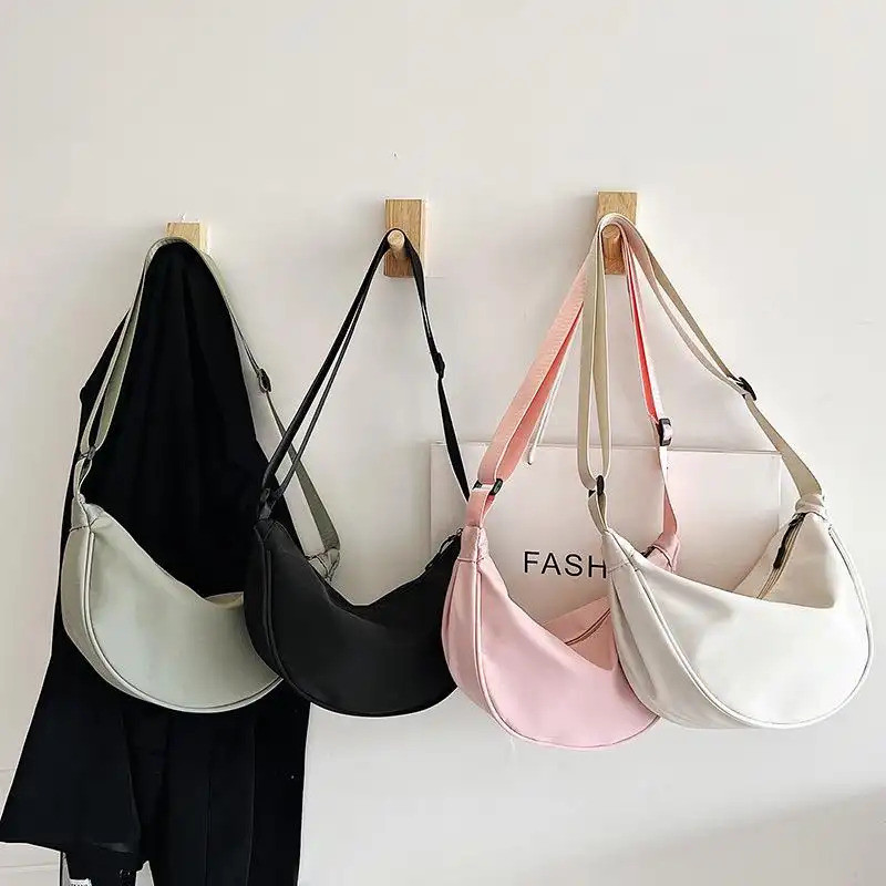 พร้อมส่งLYS Bag กระเป๋าคาดหน้าอก กระเป๋าสไตล์เกาหลีสําหรับผู้หญิง