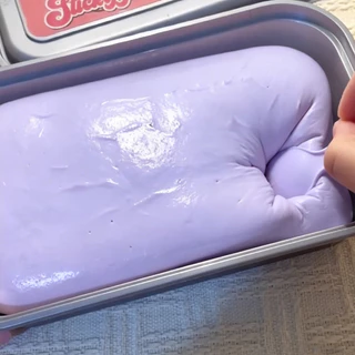 NEW!ของเล่นบีบอัด Squishy ขนมปังเหนียวที่เพิ่มขึ้นช้า สุ่มบีบได้ ระบายความเครียด