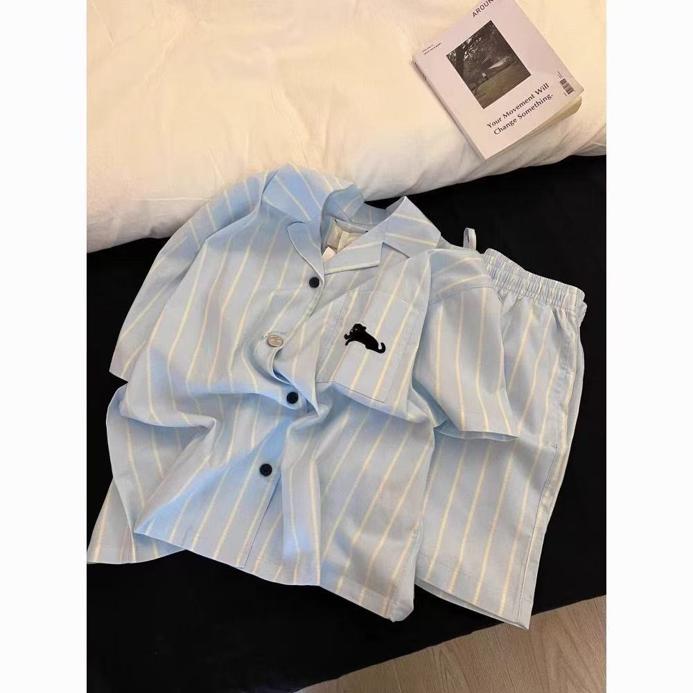 Light Blue Stripe Panther Colud ชุดนอนผ้าฝ้ายชุดนอนสําหรับผู้หญิงแขนสั้น