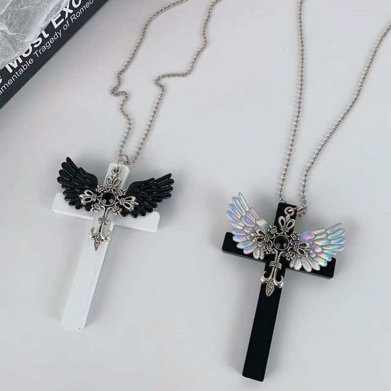 เอเชียวัฒนธรรม Dark Gothic Angel ปีกสีดํา Cross สร้อยคอแฟชั่นปีกสีขาวคู่ประณีตจี้ 5.6 ddd