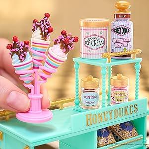 Harry Potter Miniverse Make It Mini Honeydukes ชุดรถเข็น 50 ชิ้น Diy เรซิ่น Replica Candy ชุดอาหารสํ
