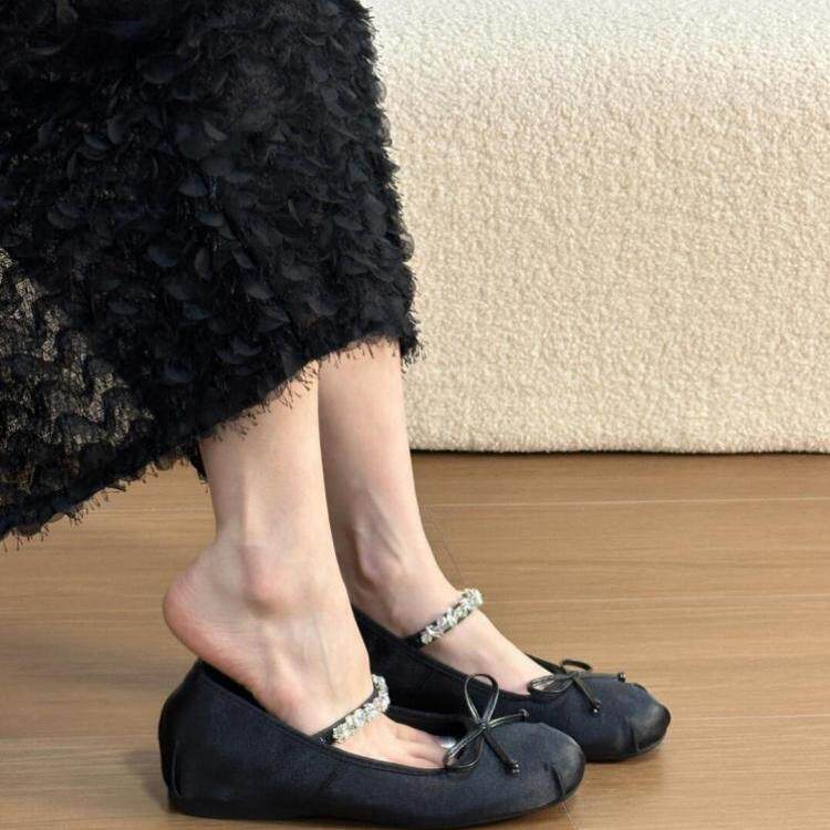 รองเท้า mary jane mary jane shoes Mary Jane รองเท้าเพิ่มความสูงด้านในสีดําบัลเล่ต์ฝรั่งเศส