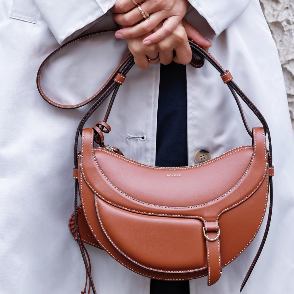 กระเป๋า crescent ใหม่ปี 2026 แบบ underarm saddle bag และ shoulder messenger bag สำหรับผู้หญิง