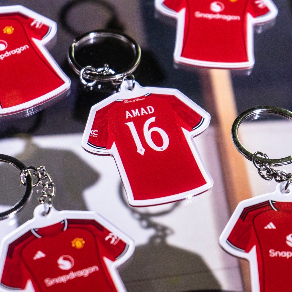 Manchester United Red Morashford B Figana Joe อะคริลิค HD Football Merchandise Jersey พวงกุญแจจี้ M-