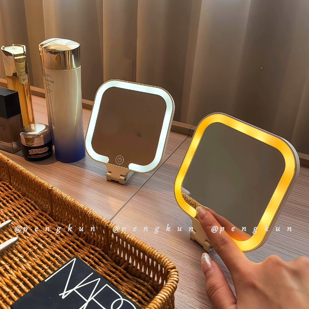 LED Tricolor Mirror กระจกแต่งหน้าแบบพกพากระจกมือถือพับได้ 2026 กระจกขนาดเล็กสไตล์ใหม่เดสก์ท็อปแบบยืนได้