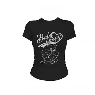 เสื้อยืดผู้หญิงทรงเข้ารูป คอกลม ทรงตรง แขนสั้น ไอเท็มสำคัญสำหรับฤดูร้อน ดีไซน์ครอป สวยงามและใช้งานได้หลากหลาย ทรงเข้ารูป